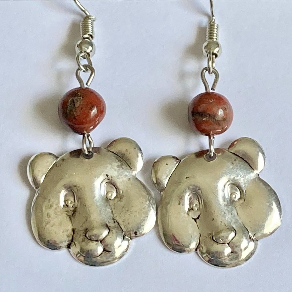 Vintage Wild Grizzly Bear Earrings Carnelian Stone Beads Silver Tone Charms
